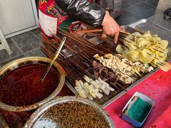 -老鼓楼麻辣烫夹馍