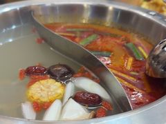 -黔哆哆地摊酸汤火锅(清湖店)