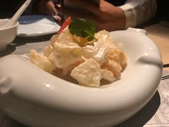 -穹六人间 people 6(岳阳路店)