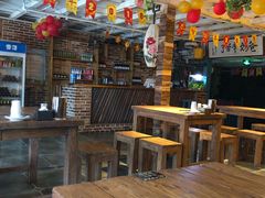 大堂-三个大叔东北烧烤·砂锅菜(西三旗店)