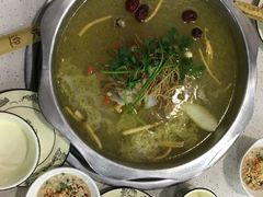 -乙丙丁正宗昭通天麻火腿鸡(总店)