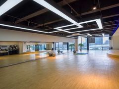 -锐菲特游泳体育健身中心(滨江店)
