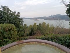 -天目湖涵田半山温泉