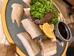 -草家酱蟹炭火烤肉店(珲春南路一店)