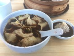 红汤辣馄饨-聚成源(芦庄店)