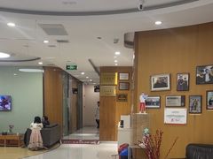 -雅悦齿科(顾村公园店)