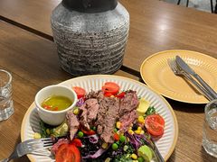 活力彩蔬煎牛肉能量沙拉-BAKER&SPICE(环贸店)