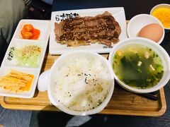 赫赫至尊牛排套餐-熊吞·大碗丼烧肉饭(西市场嘉华店)
