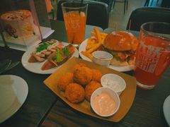 -瑞食酒馆 La Taverne Suisse
