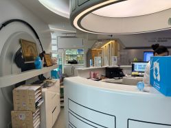 -唯儿诺儿童医院·儿科·眼科·口腔(海岸城店)