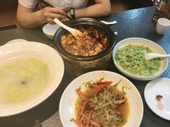 -万重锦·人文川菜馆(骡马市店)