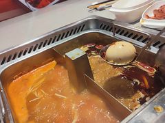 -海底捞火锅(曹安公路店)