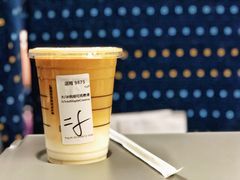 -星巴克(广州南站A18检票口楼上)