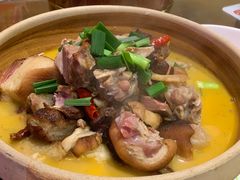 -富正毅三下锅·湘西韵味(天门山索道店)