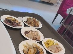 -天宜隆蘑菇宴火锅(石景山旗舰店)