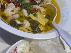 -渝是乎川渝小炒(新世界百货望京店)