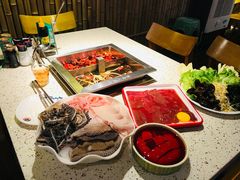 -二荆条·蜀鲜汇城市森林火锅