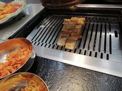 -臻牛烤肉