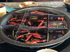 -疯狂的筷子老灶九宫格火锅