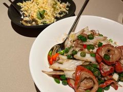 酸白菜炒肥肠-金鸭季·北京烤鸭(深业上城店)