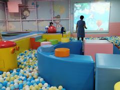 -星舰梦航(广百广场荔胜店)