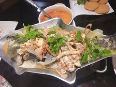 冬阴功生鱼-金厨泰国餐厅·全泰籍厨师料理(拱北店)