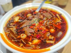 -渝信川菜 · 川味家常菜(财富购物中心店)