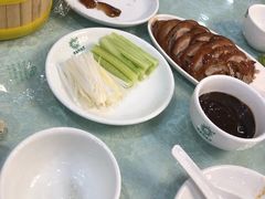 -六和聚传统烤鸭.天津菜(和平店)