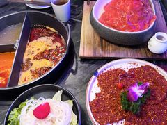 -热火朝天鲜切牛肉火锅(南强街巷店)