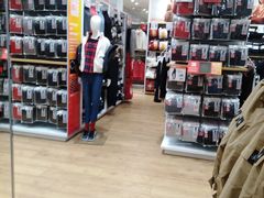 -优衣库(广州番禺万达广场店)