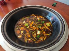 -忆乡情铁锅炖鱼饭店(延庆店)