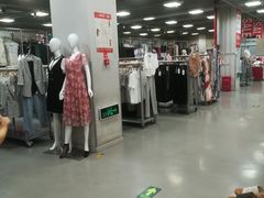 -上品折扣(回龙观店)