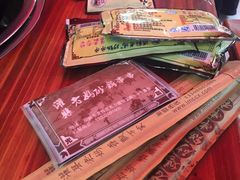 -灌县老妈砂锅串串香(万科红生活广场店)