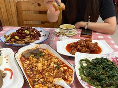 -洪霞餐馆