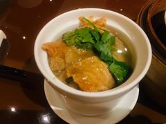 -广州中心皇冠假日酒店·百粤楼