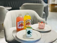 -Fridi Patisserie Cafe