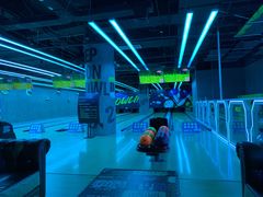 -世代星球·保龄球·镭战真人CS·团建(杨浦店)