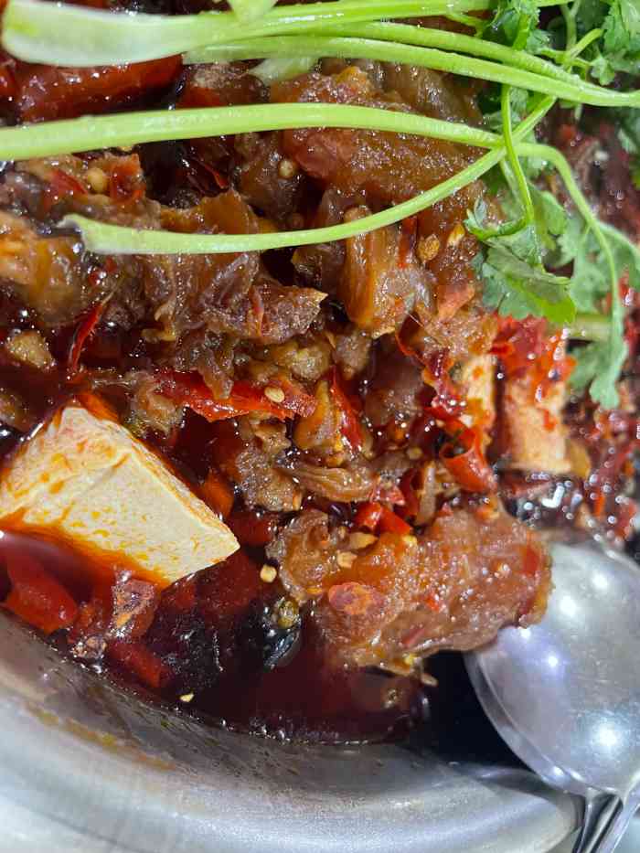 严记蹄花-"这次去新店打卡,想到去磁器口玩,就想到去.