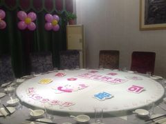 -一家人(南京路店)