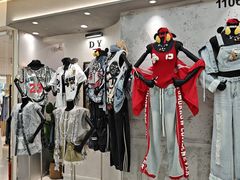 -广州壹马服装广场