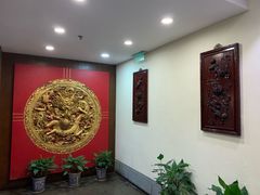 -梅龙镇酒家(南京西路总店)