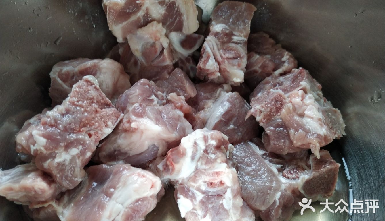 健胃滋阴理气化痰，清甜爽口的萝卜煲排骨汤