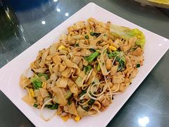 -覃记海鲜美食餐厅