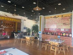大堂-乙丙丁正宗昭通天麻火腿鸡(总店)