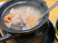 -莲餐厅·湖北菜·潜江小龙虾店(愚园路店)