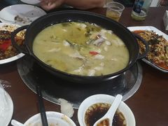-盛宏鑫·四川鲜鱼馆(一元路店)