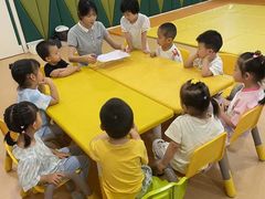 -亲亲袋鼠托育早教·思维专注力·棕熊英语(鼓楼恒力城店)