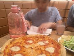 -城市大道红炉披萨烘焙坊