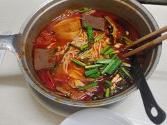 -铁锅哥米线