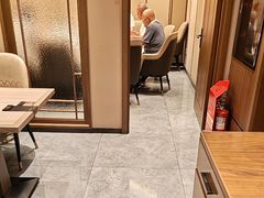 -六泰居·尔滨地标·东北菜(泰山路店)